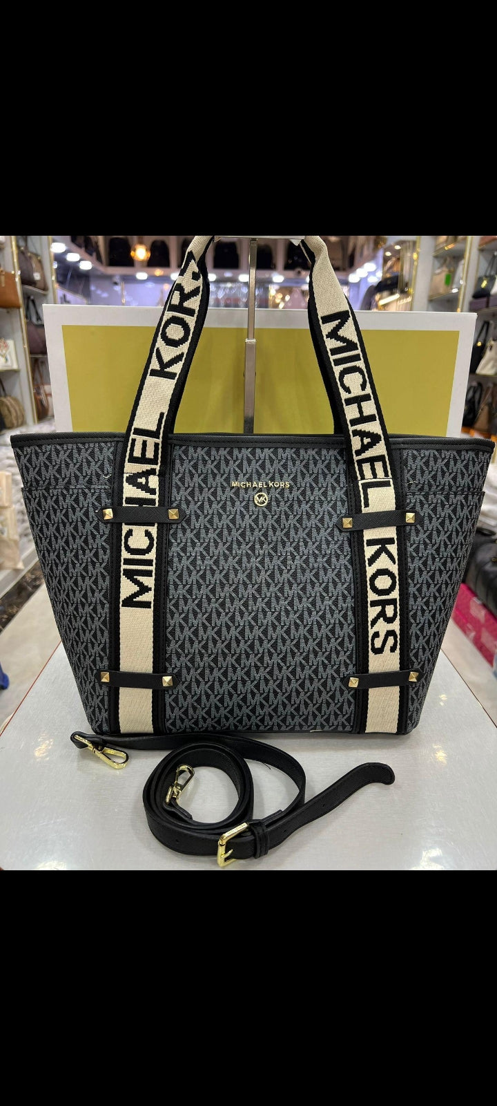 Michael Kors Maeve Tote Bag